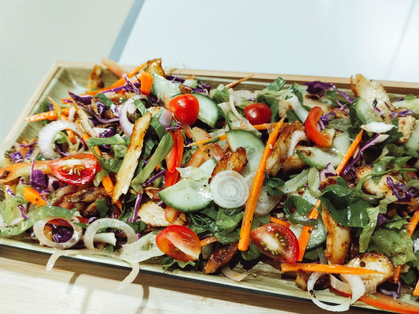 Fresh organic ingredients and vegetables used in Fiteaters healthy breakfast preparation